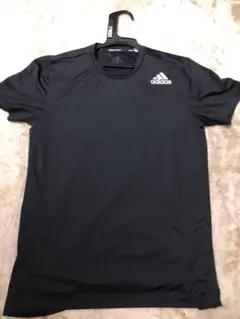 adidas AEROREADY ブラック Tシャツ M