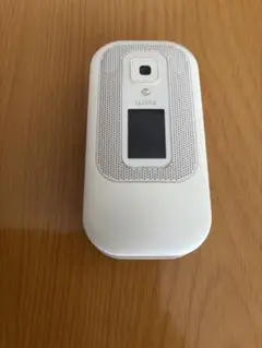 HITACHI W32H ホワイト折りたたみ式携帯電話本体