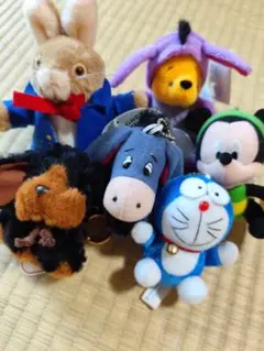ミニぬいぐるみ　リトルグレイラビットなどキャラクター ストラップ6セット