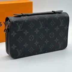 Item thumbnail for item 3771d308-5c04-4eda-9e39-0267de277e7c