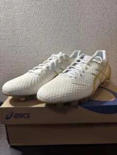 asics DS light acros 2 ホワイト/リッチゴールド 25.0