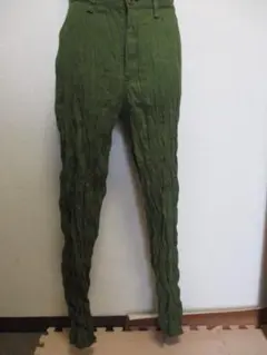 ISSEY　MIYAKE　カーキ★しわ加工プリーツ～パンツ