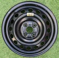 AQ④ NHP10 アクア 15インチ トヨタ純正 スチールホイール 1本