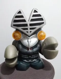 特大リアルバルタン星人ソフビ フィギュア台座付き Amazon.co.jp: rgoo バルタン星人 ジャイアントスケール ビッグ