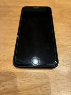 Apple iPhone 7 ブラック128GB 訳あり