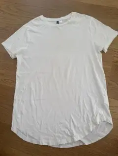 H&Mホワイト ラウンドネック Tシャツ