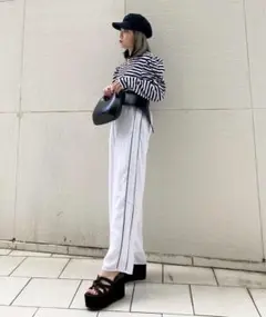 Narcissus ラインリラックスパンツ ホワイト