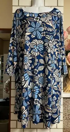 ★Makana na Kathy マカナナキャシー＊華やか花模様ストレッチワンピ