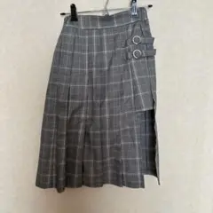 GU ジーユー チェックプリーツスカート付きショートパンツ ラップスカート