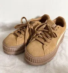 FENTY PUMA by RIHANNA フェンティプーマ 厚底スニーカー