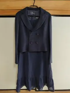 Item thumbnail for item a0a5f76a-abbf-44df-83f7-6217b6b3a30d