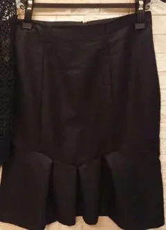 美品・VALENTINOスカート8