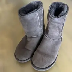 Item thumbnail for item 4b69e930-426f-48d5-8922-e27daaa7e314