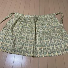 新品未使用シミありアルフォンス・ミュシャサロンエプロン