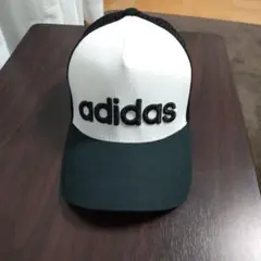 adidas キャップ ホワイト/ブラック未使用
