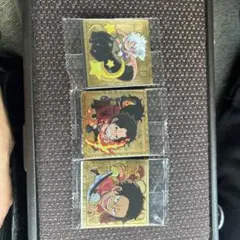 ワンピースウエハースシール　ゴールドパラレル3種　おまけ付き