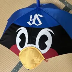 ヤクルトスワローズ　つば九郎デザイン傘
