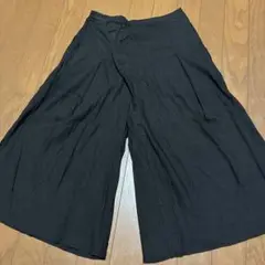 ドゥクラッセ ガウチョパンツ フロントタック