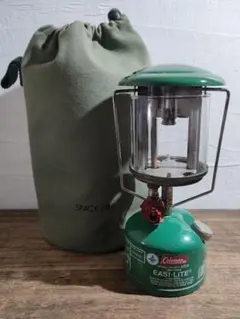 Coleman (コールマン) ガソリンランタン 1983年1月 希少赤