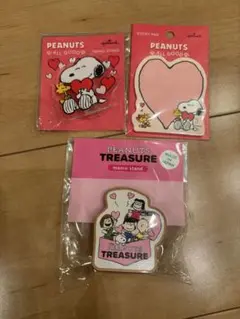 SNOOPY メモスタンド　メモ　ピンク
