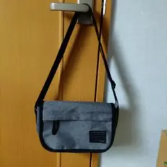 MOUNTAIN PARKA グレー ショルダーバッグ