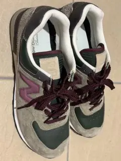 Item thumbnail for item 74a7cc16-7c20-40b4-966f-ede7f024f432