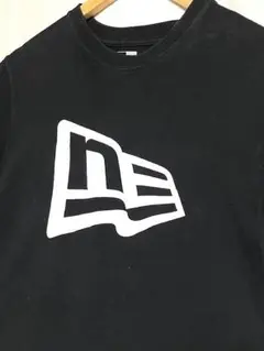 ニューエラ　ブラックロゴＴシャツ　Sサイズ
