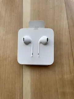 Apple イヤホン　ライトニング　マイク付き