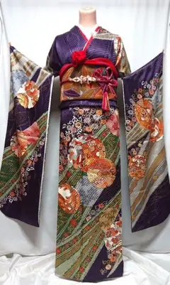 振袖6点セット《金彩・雪輪吉祥花文様》