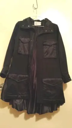 sacai ブラック コットン サテンフリル ミリタリー トレンチ コート