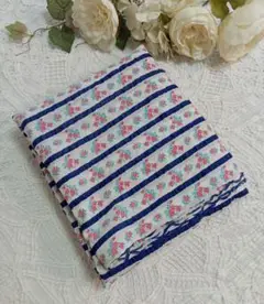 90x388 濃いピンク バラの花 と 紺色 ストライプ しわ加工 生地