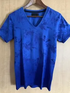 マーダーライセンス /VネックTシャツ/花柄/ブルー