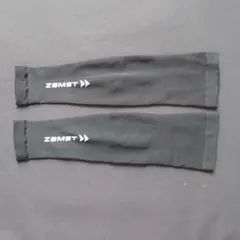 ZAMST★アームスリーブ★ブラック ss