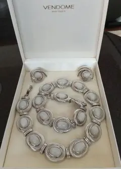ヴァンドーム ネックレス イヤリング