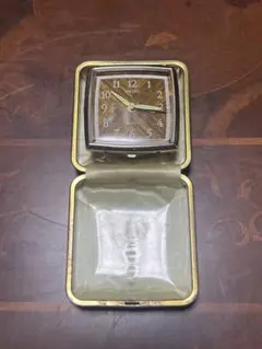 Item thumbnail for item dbfb7067-b4f0-42e8-899a-c3e04402326d