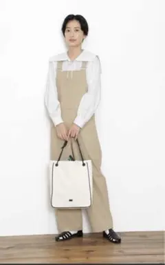 human woman サロペット