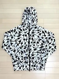 Item thumbnail for item 82d08b1e-2ab2-474e-a132-9d80e2e2171d