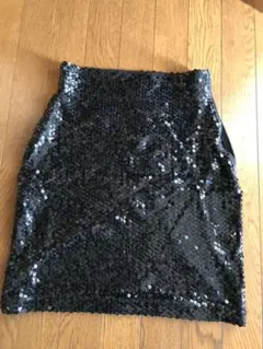トリコ　コムデギャルソン　スパンコールミニスカート