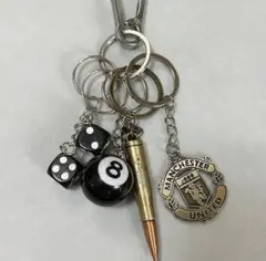 キーホルダー 5個セット 黒ダイス 8ボール 弾丸 マンチェスターユナイテッド