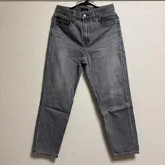 Item thumbnail for item 979be52d-04ff-46a4-a04e-e66fa7f82236