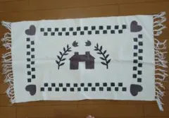 家と葉のデザインのマット