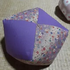 お手玉型座布団