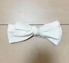 petit main プティマイン リボンヘアバンド クリーム色