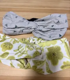 花柄と三角形デザインのカチューシャ2個セット