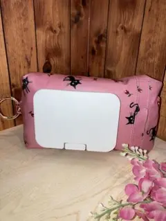黒猫柄おしりふきケース　ハンドメイド　ラミネート　19.5cm×10cm×3cm