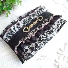 Item thumbnail for item a9c81d71-d5e6-4752-aa48-c8b04bce7dad