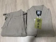 Item thumbnail for item a2ed89fe-70c3-423d-9951-a67fb72335f3