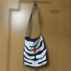 アイヌ刺繍　サコッシュ ネイビー