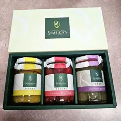 Item thumbnail for item 9cfb53f4-f63b-4265-a796-2d37480057a9