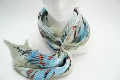 HERMES エルメス プリーツ スカーフ 魚柄 ブルー シルク カレ90
